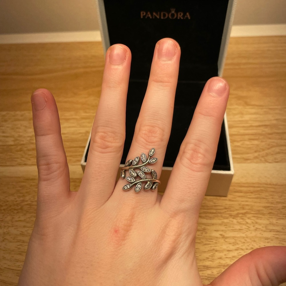 Pandora Vine Ring